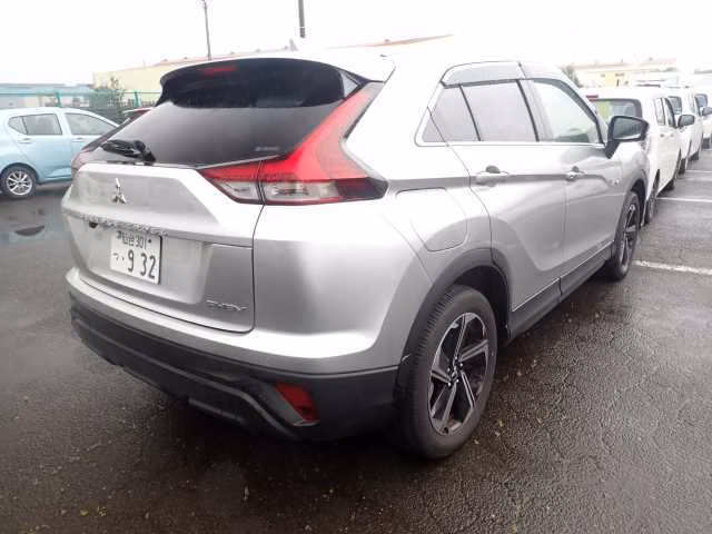 MITSUBISHI ECLIPSE CROSS
