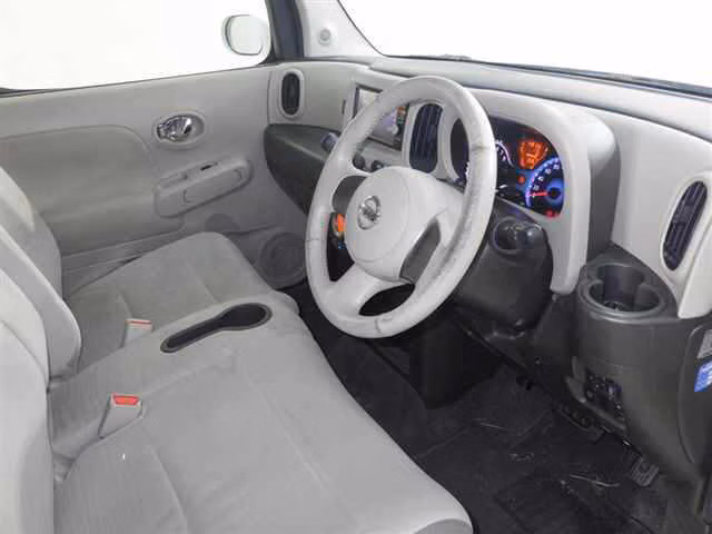 NISSAN CUBE