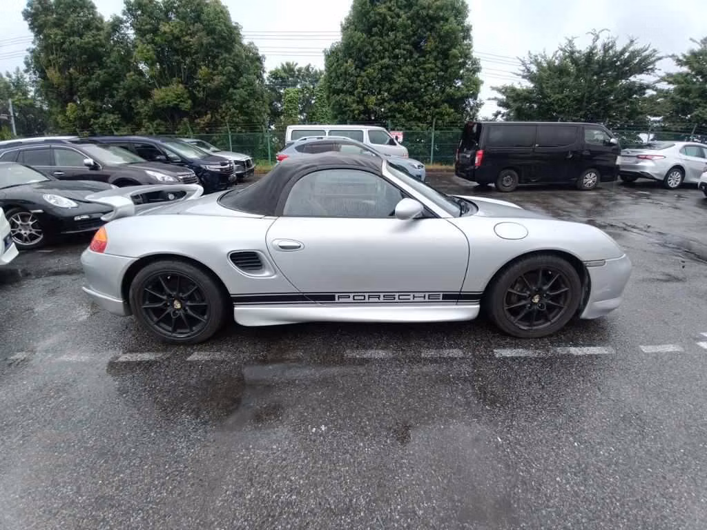 PORSCHE BOXSTER