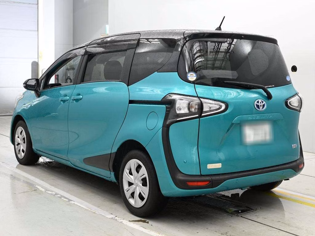 TOYOTA SIENTA