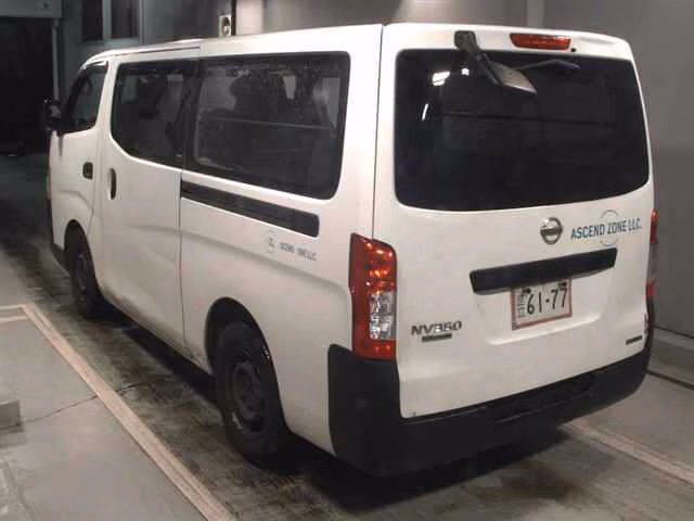 NISSAN NV350 CARAVAN