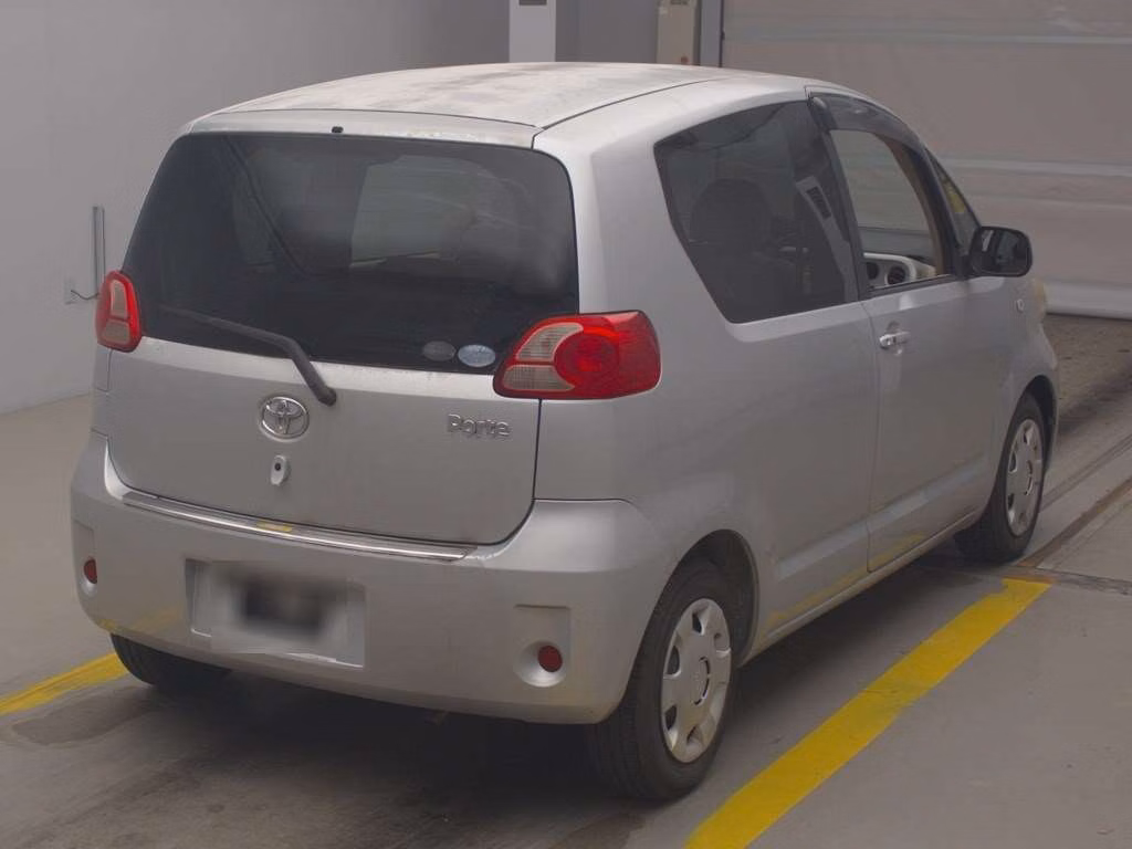 TOYOTA PORTE