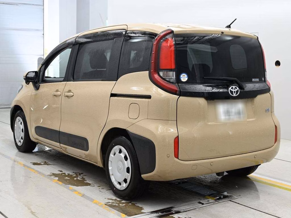 TOYOTA SIENTA