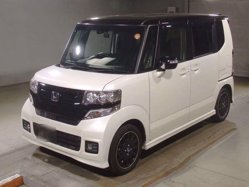 HONDA N-BOX