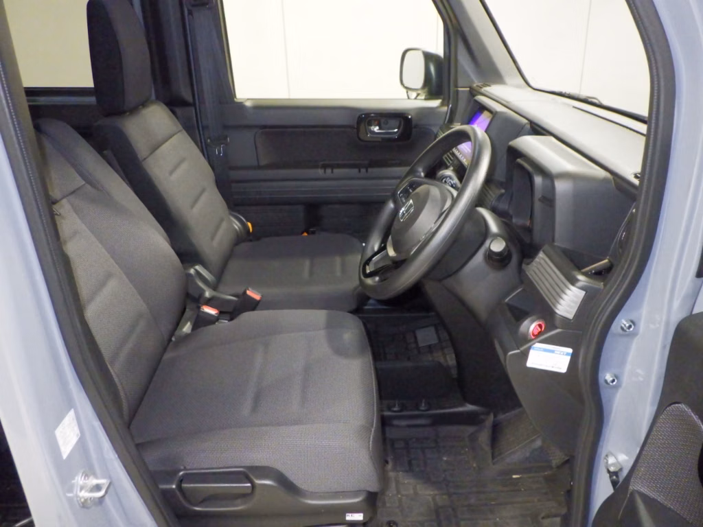 HONDA N-VAN