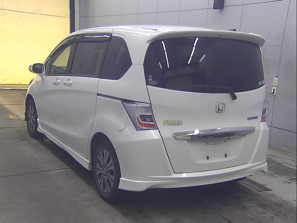 HONDA FREED