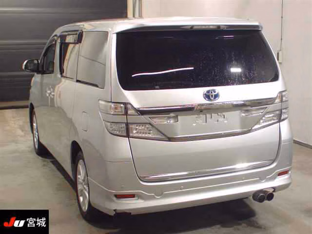 TOYOTA VELLFIRE
