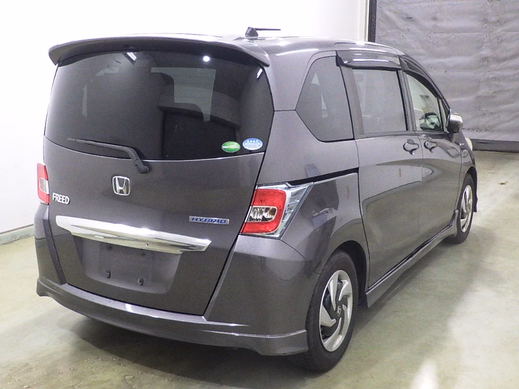 HONDA FREED