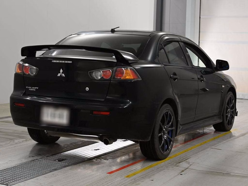 MITSUBISHI GALANT FORTIS