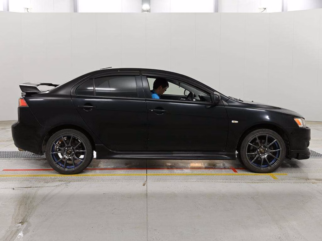 MITSUBISHI GALANT FORTIS