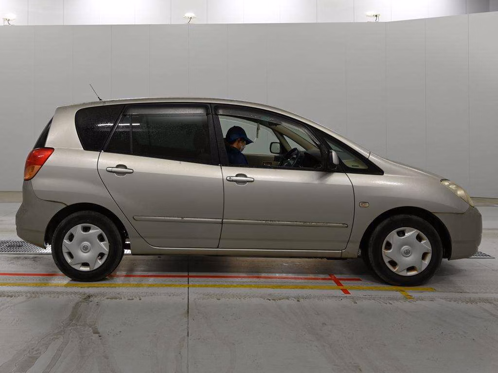 TOYOTA COROLLA SPACIO