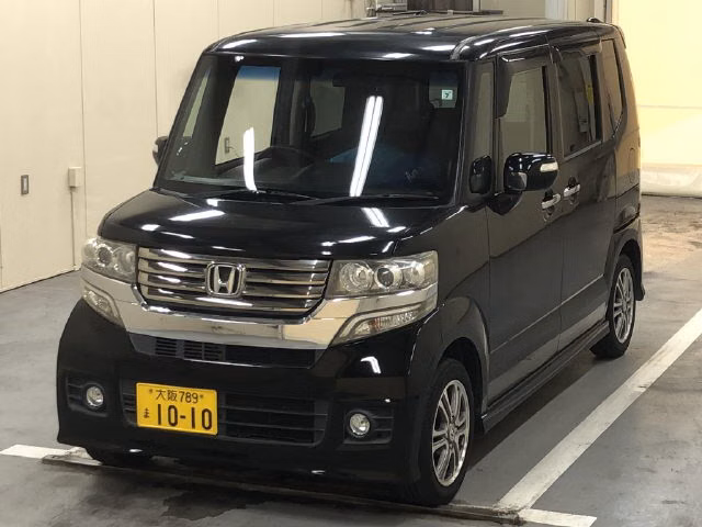 HONDA N-BOX