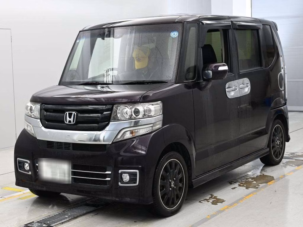 HONDA N-BOX