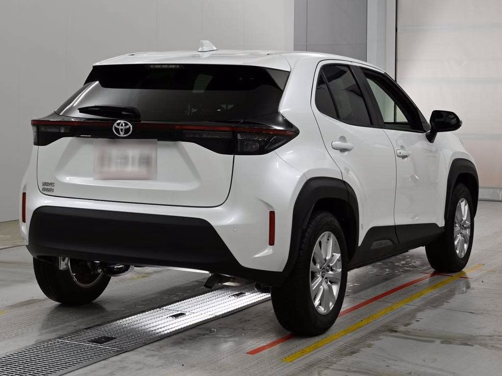 TOYOTA YARIS CROSS