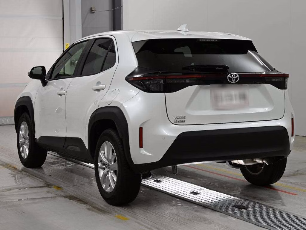 TOYOTA YARIS CROSS