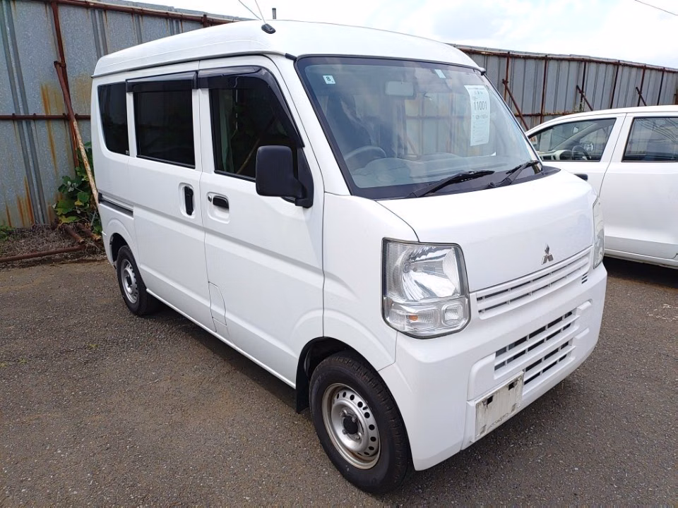 MITSUBISHI MINICAB