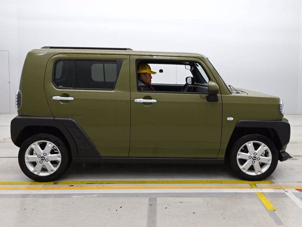 DAIHATSU TAFT