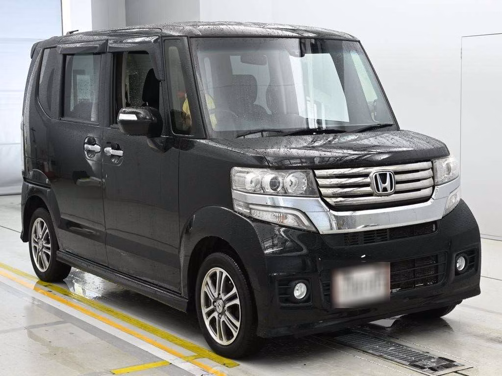 HONDA N-BOX