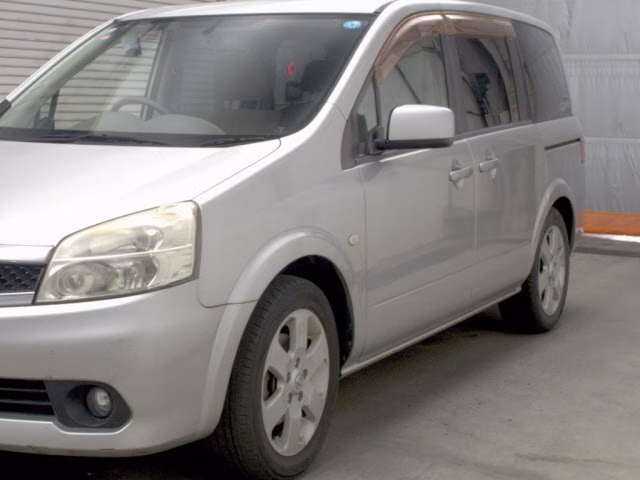 NISSAN LAFESTA