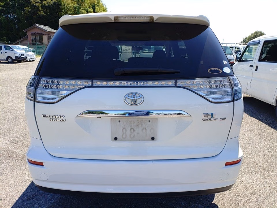 TOYOTA ESTIMA