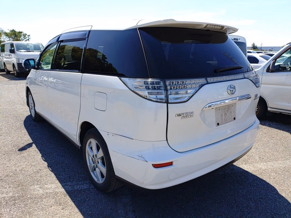 TOYOTA ESTIMA