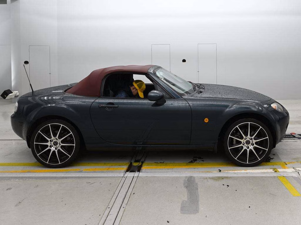 MAZDA ROADSTER