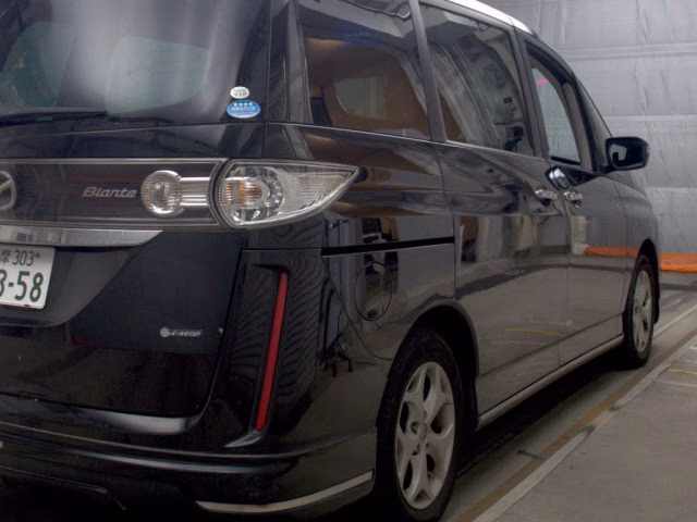 MAZDA BIANTE