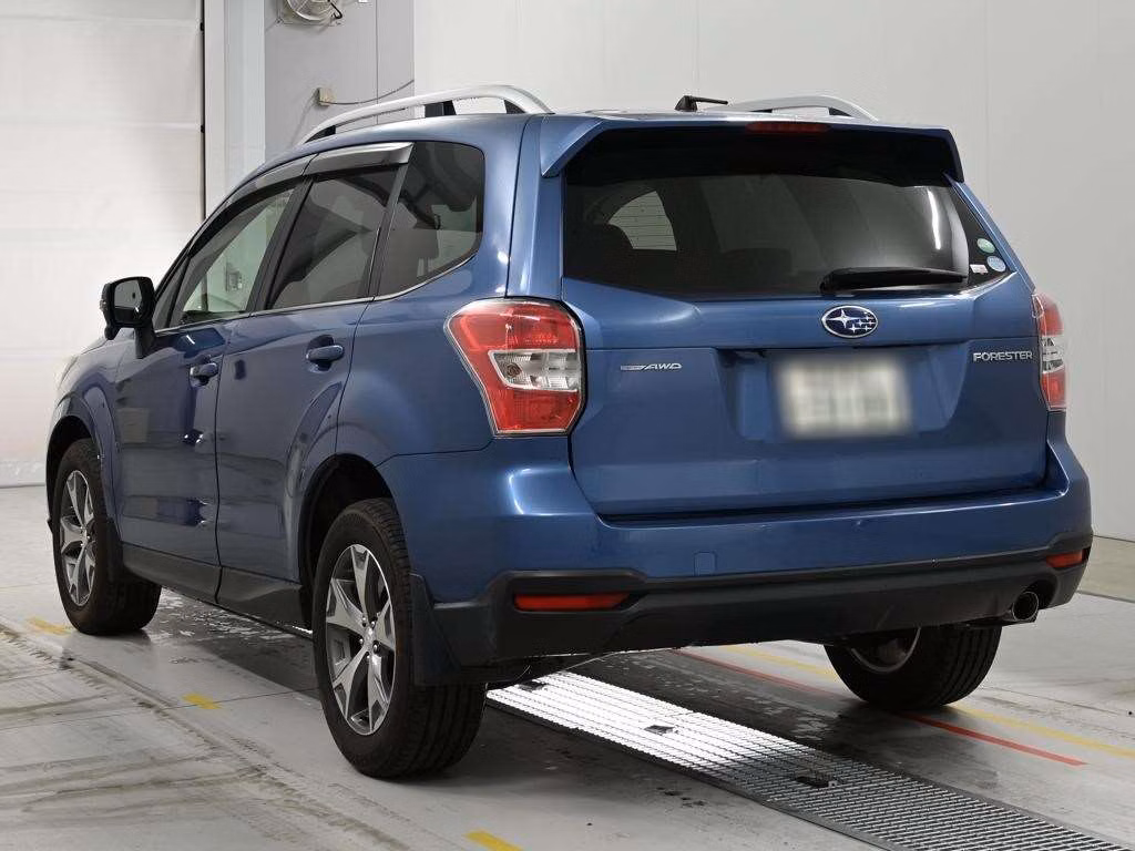 SUBARU FORESTER