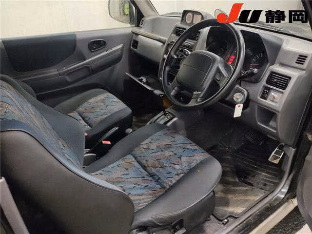 MITSUBISHI PAJERO MINI