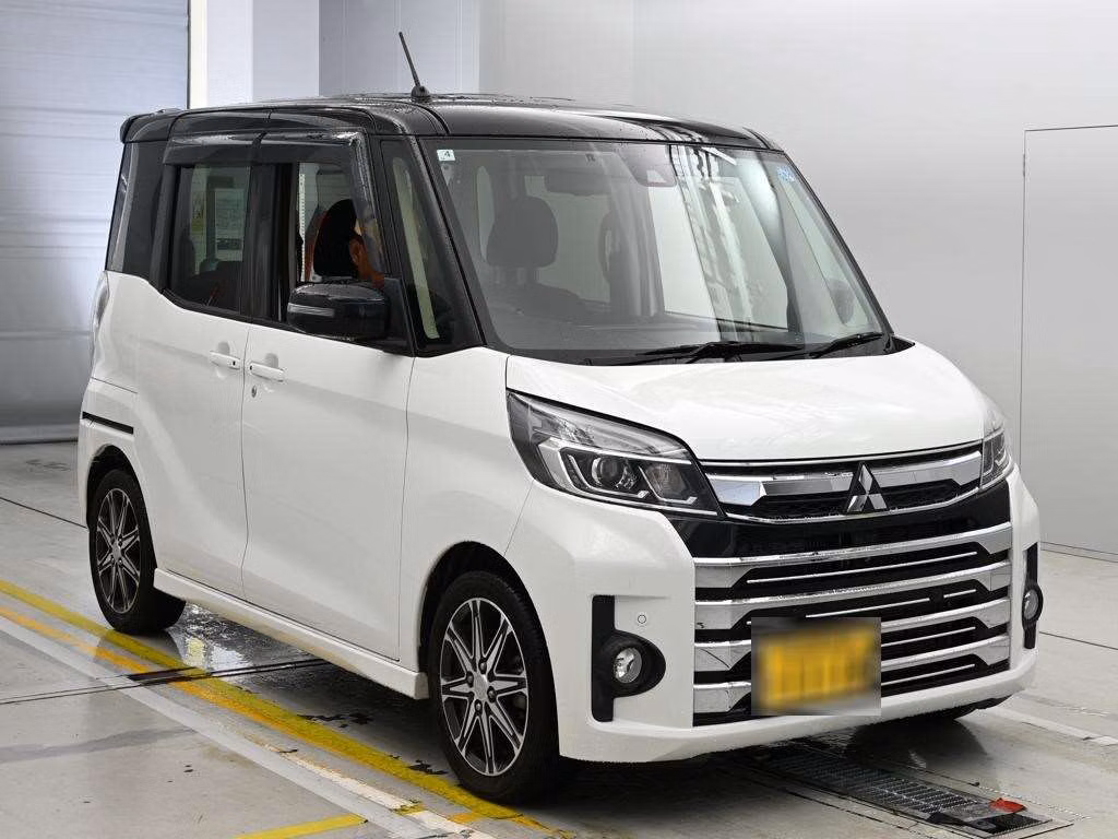 MITSUBISHI EK SPACE