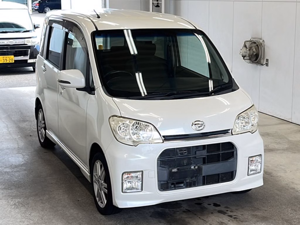 DAIHATSU TANTO EXE
