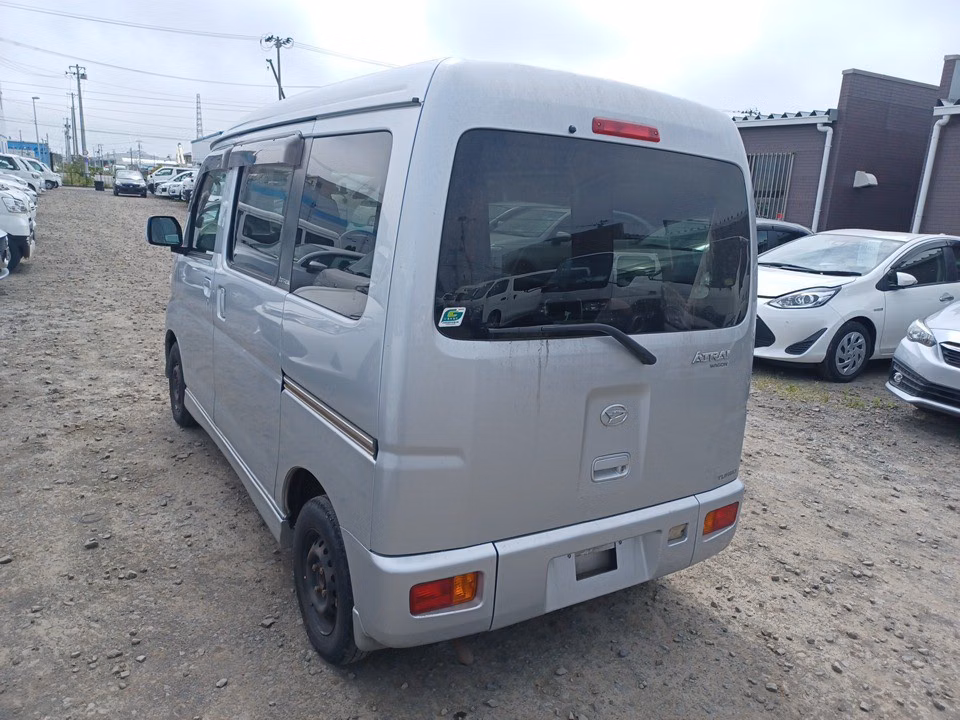 DAIHATSU ATRAI