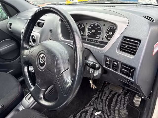 DAIHATSU TERIOS KID