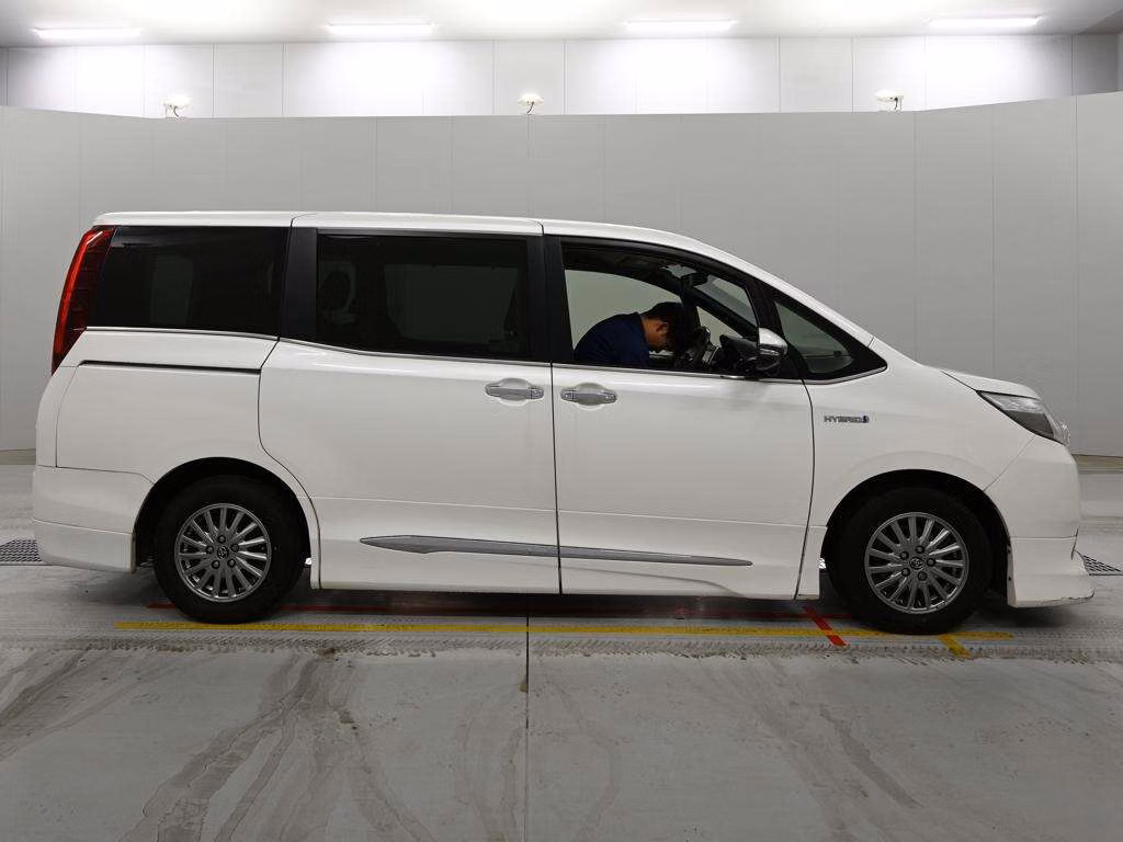 TOYOTA ESQUIRE