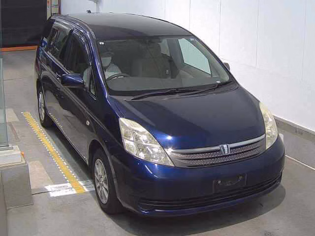 TOYOTA ISIS
