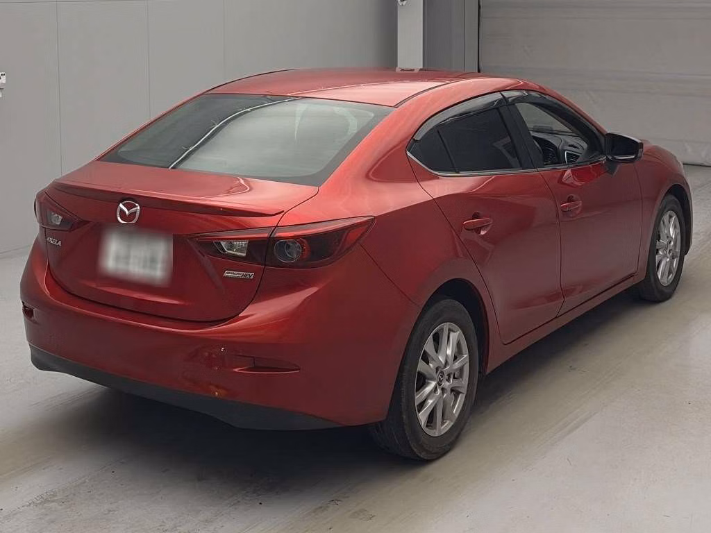 MAZDA AXELA