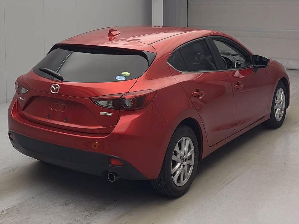 MAZDA AXELA