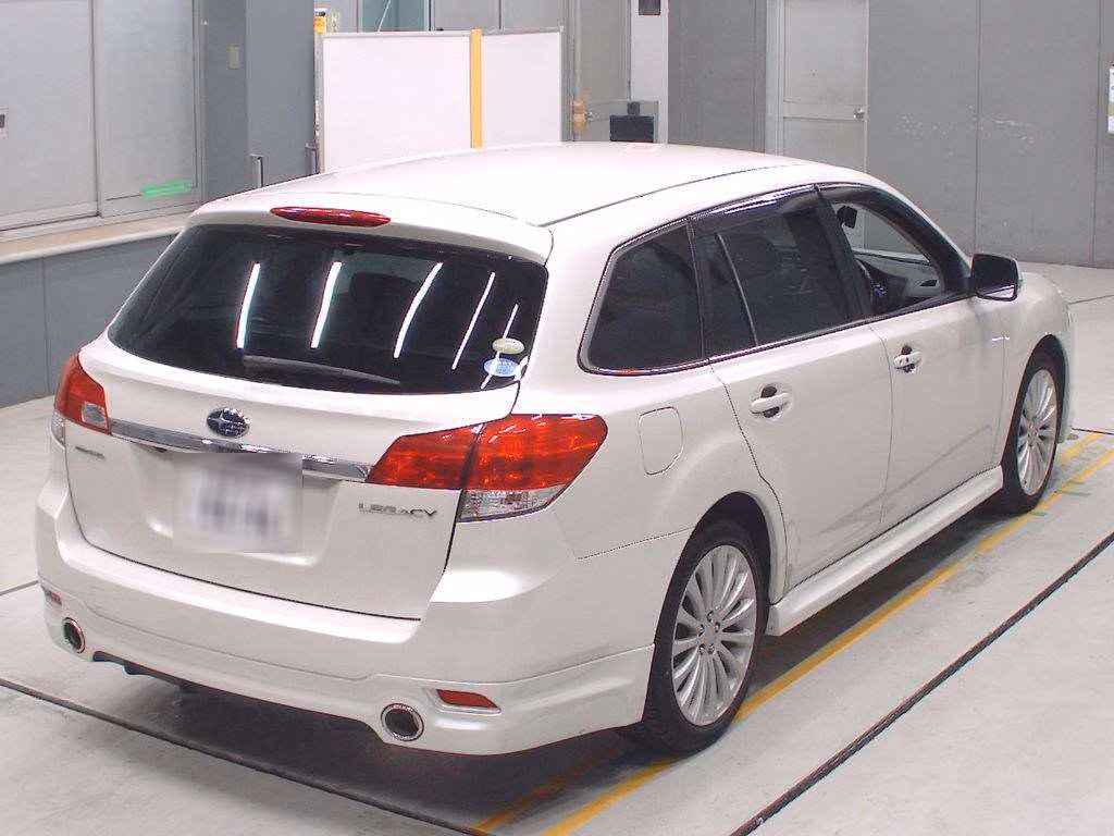 SUBARU LEGACY