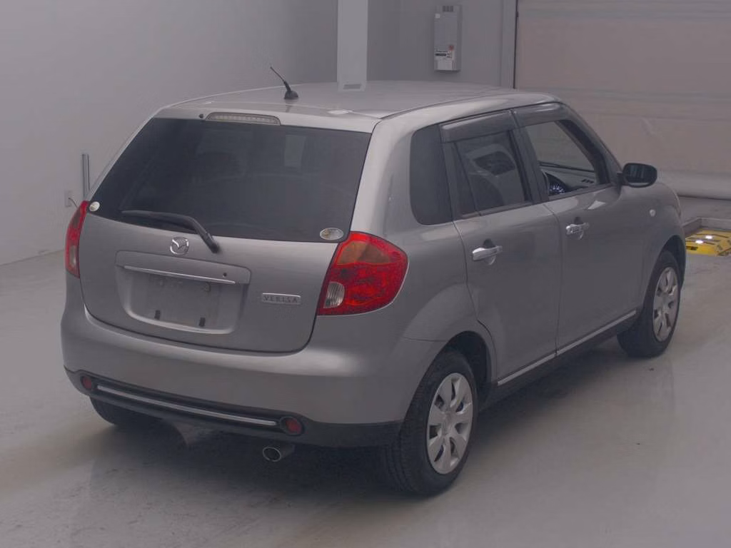 MAZDA VERISA