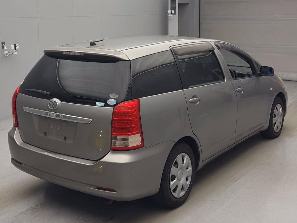 TOYOTA WISH