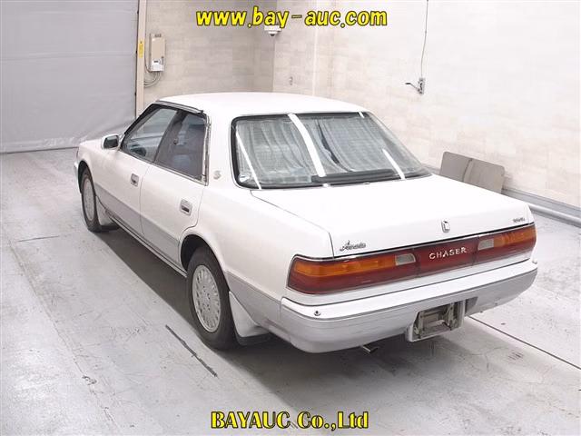 TOYOTA CHASER