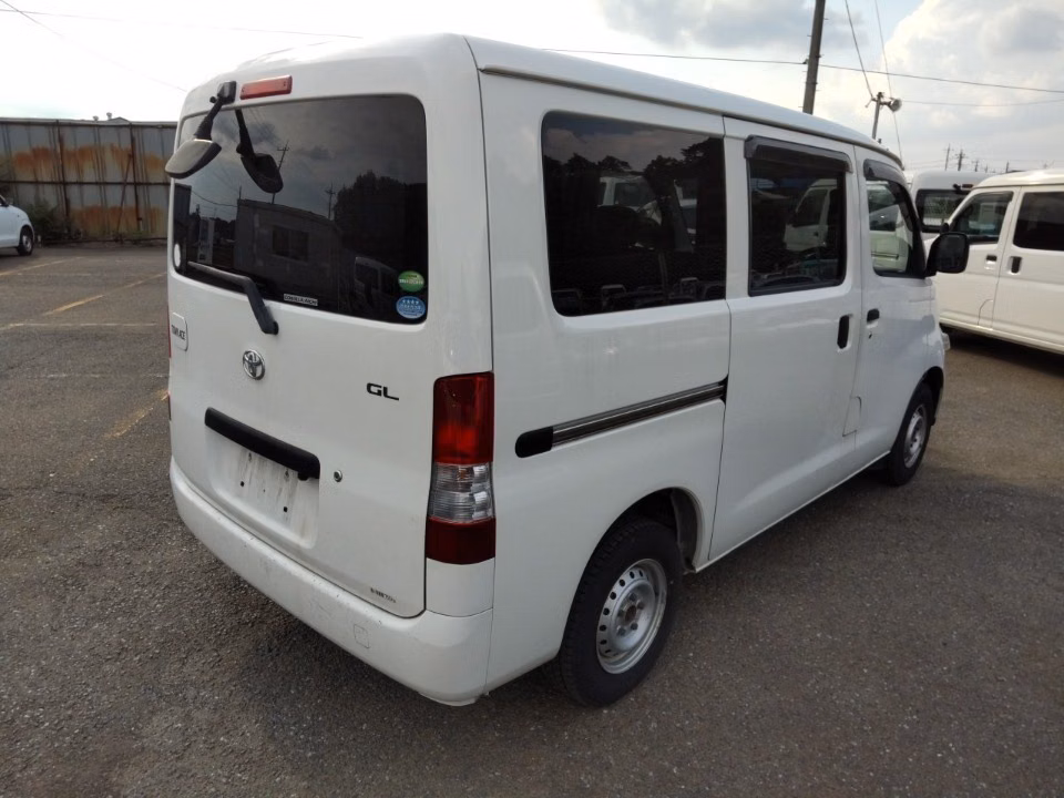 TOYOTA TOWN ACE