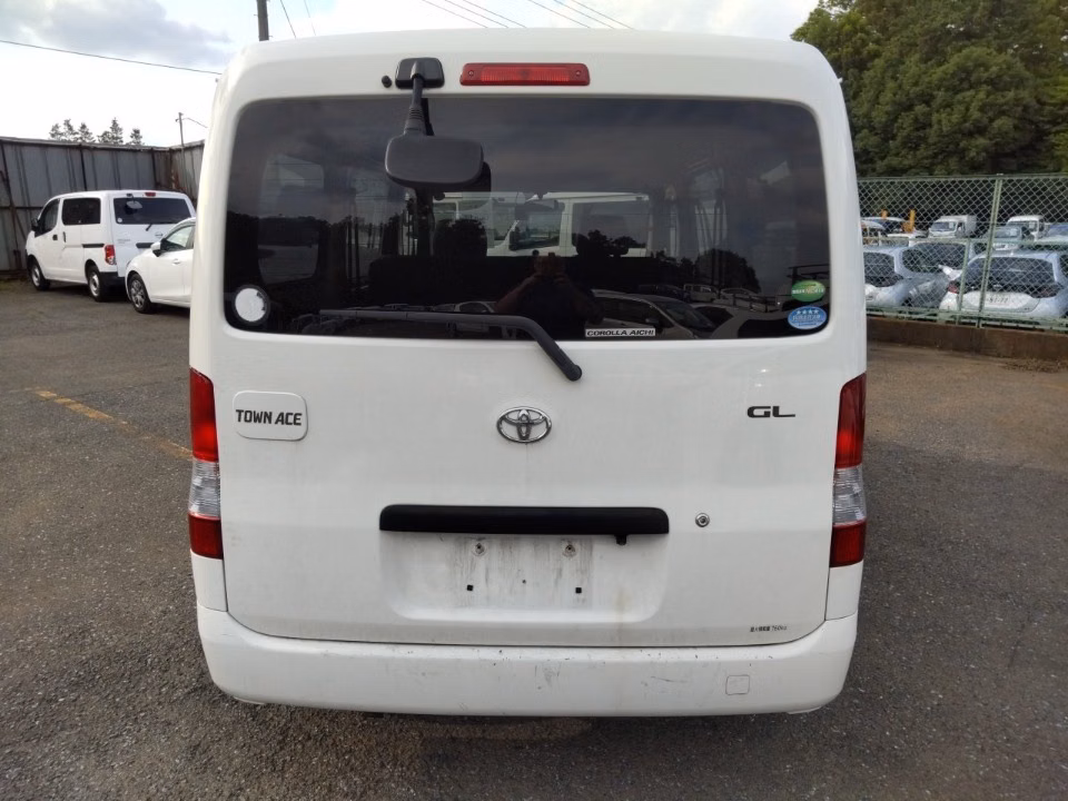 TOYOTA TOWN ACE