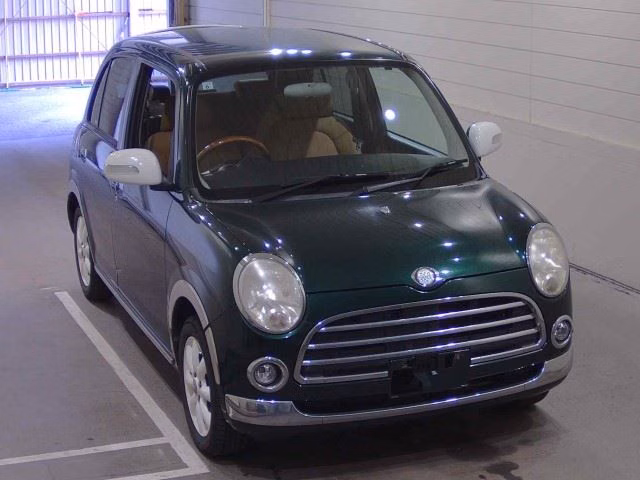 DAIHATSU MIRA GINO