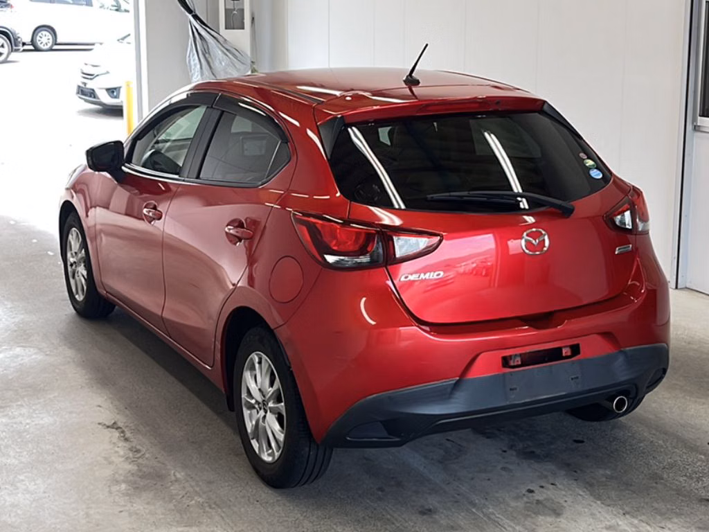 MAZDA DEMIO