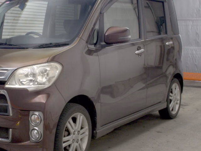 DAIHATSU TANTO EXE
