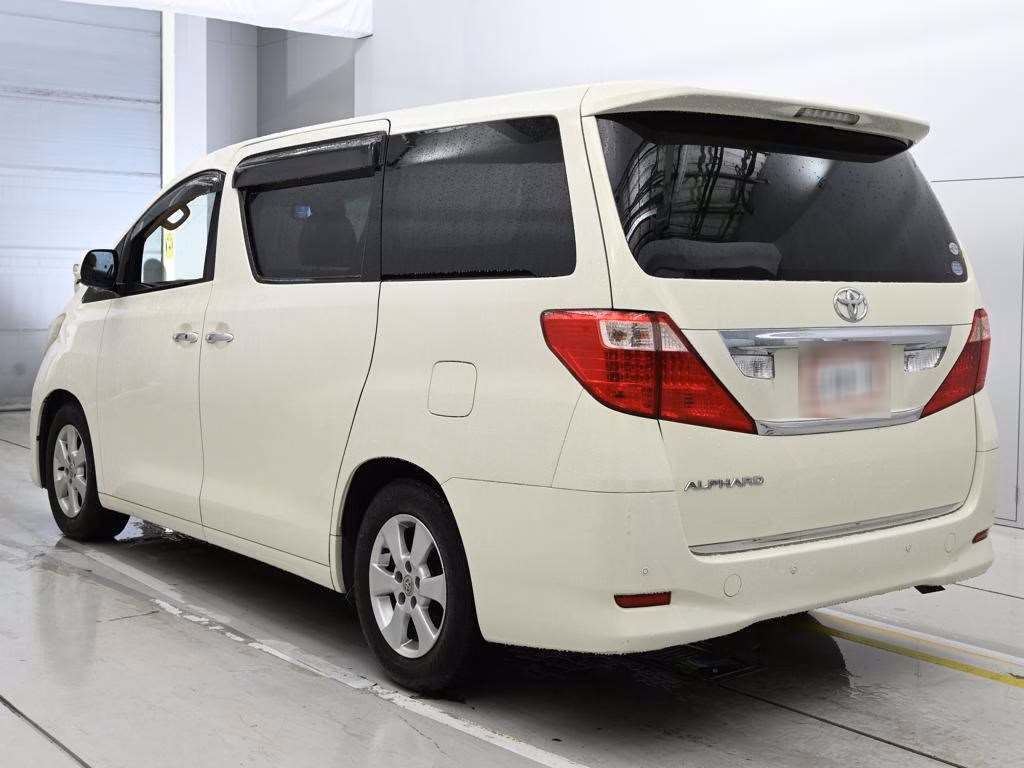 TOYOTA ALPHARD
