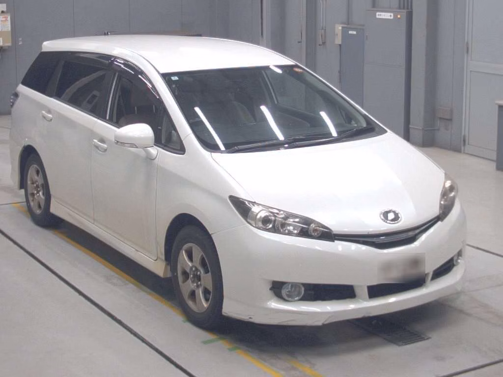 TOYOTA WISH