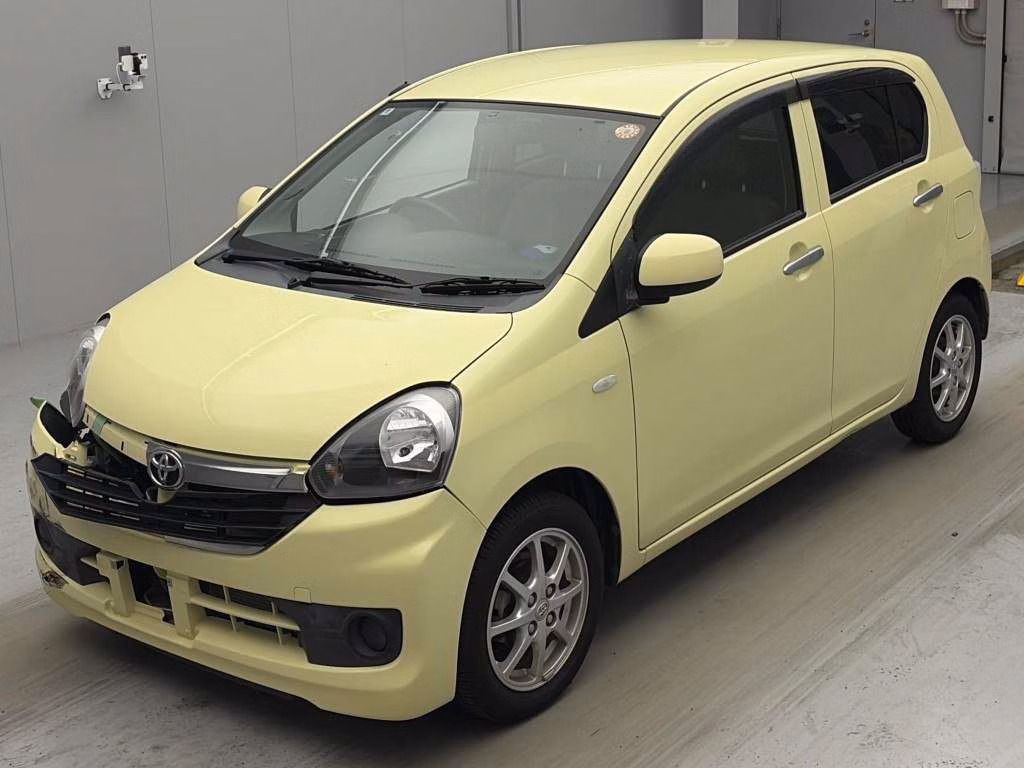 TOYOTA PIXIS EPOCH
