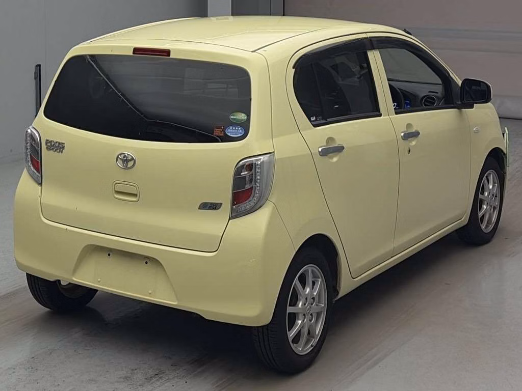 TOYOTA PIXIS EPOCH